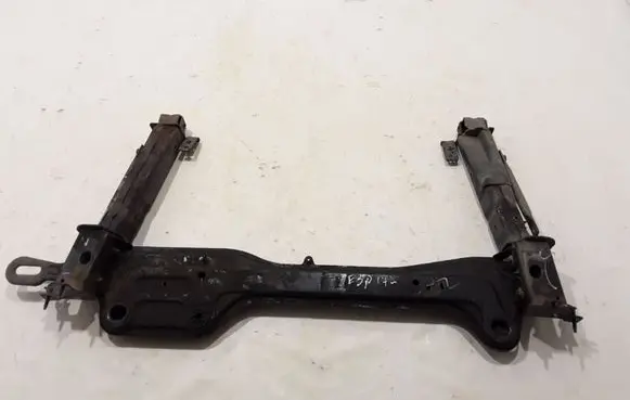 Renault Espace V (RFC) Radiator mount bracket 625303449R