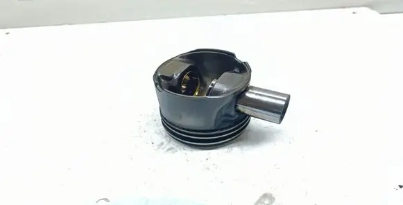BMW X5 E70 Piston 84L91