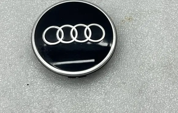 Audi A3 8Y Original wheel cap 81A601170 8H0071006