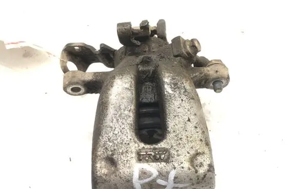 Opel Zafira B Rear brake caliper