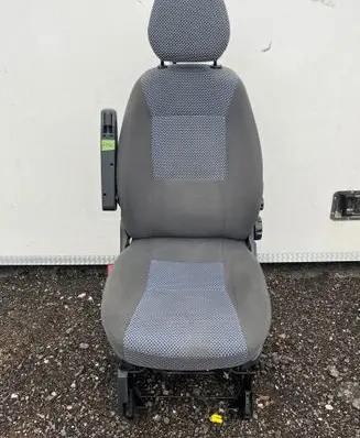 Fiat Ducato Front driver seat 07334304930 81018324 D32655