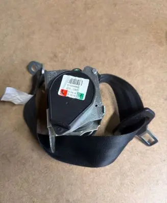 Skoda Superb B6 (3T) Rear seatbelt 3T0857447 609850300 1000072