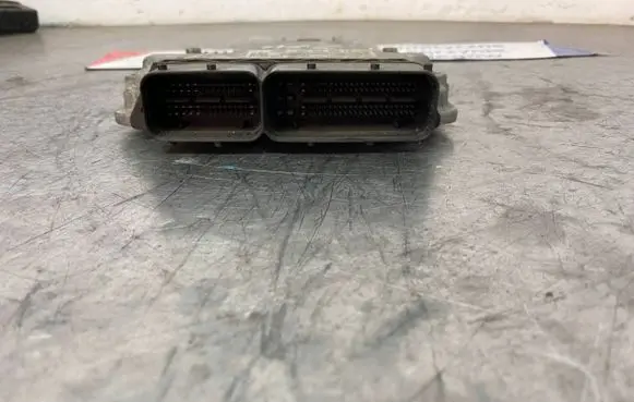 Volkswagen Golf V Engine control unit/module 03C906056DQ