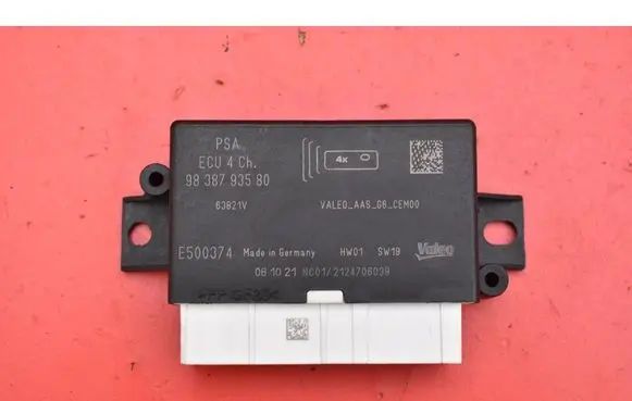Mercedes-Benz CLK AMG A208 C208 Engine control unit/module ECU 9838793580