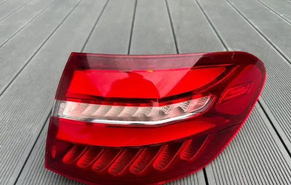 Mercedes-Benz GLC X253 C253 Rear/tail lights A2539067400 20151111 8000332922