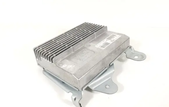 Ford Mustang VI Sound amplifier HR3Z-18B849-AA FR3T-18T806-BL