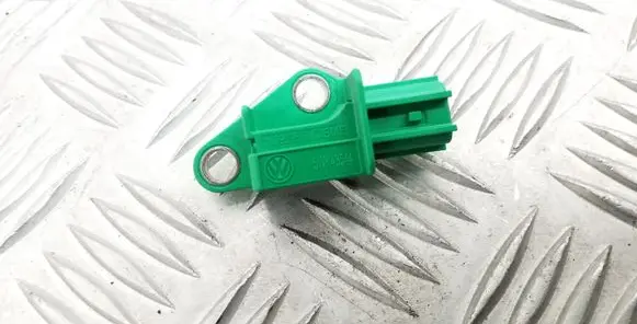 Audi A4 S4 B8 8K Airbag deployment crash/impact sensor 1K0909606C
