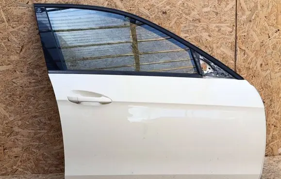 Mercedes-Benz E W212 Front door A2127230414