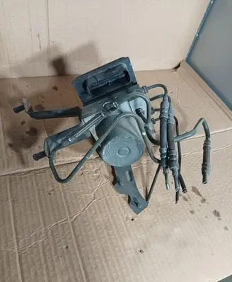 BMW 5 E60 E61 ABS Pump 6769707 3451676970701 3452676970901