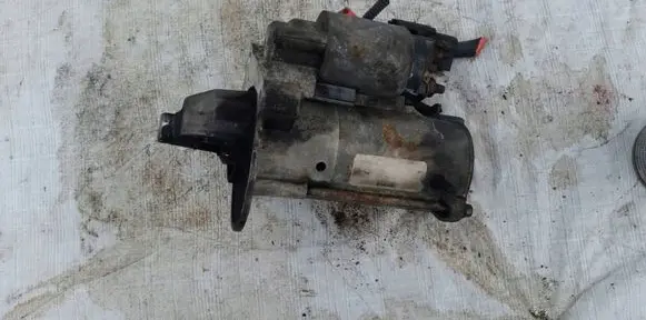 Ford C-MAX I Starter motor 11000CE