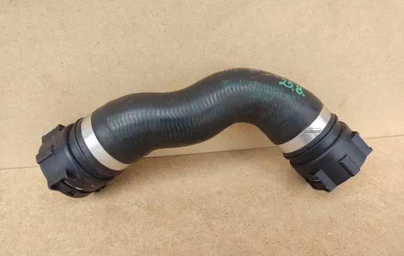 BMW 3 GT F34 Engine coolant pipe/hose 7812942 17127812942