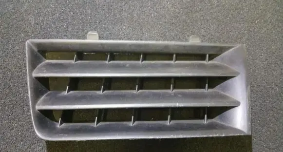 Renault Megane II Front grill 8200114156