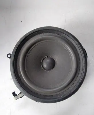 Seat Exeo (3R) Front door speaker 8E0035411