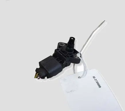 Volkswagen PASSAT B7 Air pressure sensor 0281002977 03G906051E