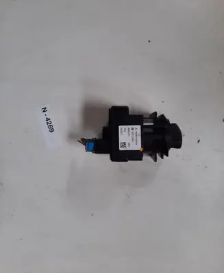 Mercedes-Benz B W246 W242 Light switch 1695453004