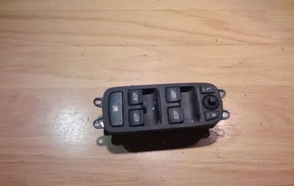 Volvo V50 Electric window control switch 30710787