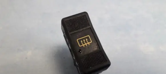 Windscreen/window heater switch