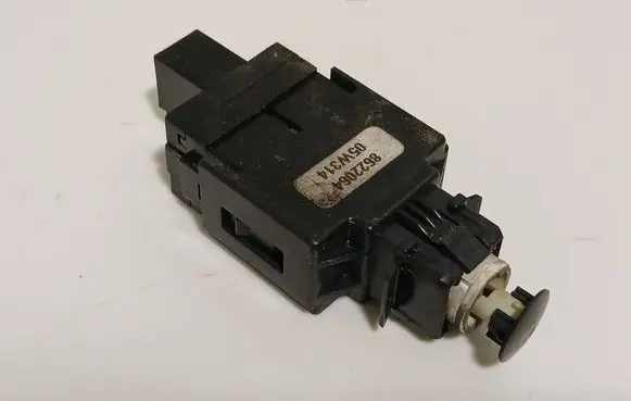 Volvo XC90 Brake pedal sensor switch 8622064 05W314