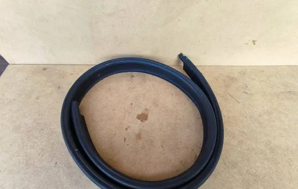 BMW M4 F82 F83 Engine compartment rubber 7255802 51767255802