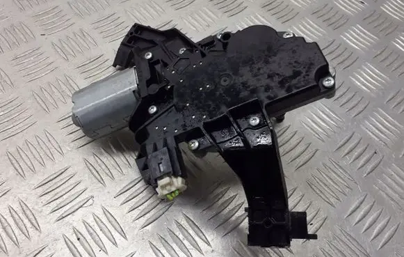 Peugeot 207 Rear window wiper motor 9652418780
