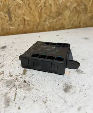 Mercedes-Benz E W212 Door control unit/module A2128208426 A2128208626 2840242601300