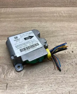 Opel Zafira A Airbag control unit/module 90582536 1923594 USED