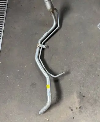 Ford S-MAX Fuel tank filler neck pipe J1G39034AD