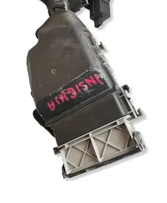 Opel Insignia A Fuse module 13222786