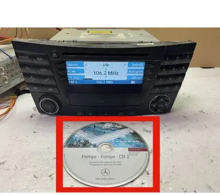 Mercedes-Benz E W211 Navigation maps CD/DVD A2118271665 B67823888 A2118201079