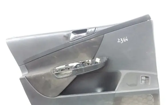 Volkswagen PASSAT B6 Front door card panel trim 3C1867011