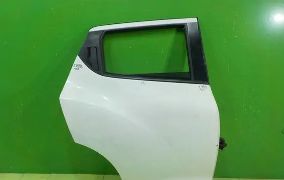 Nissan Juke I F15 Rear door PRAWE