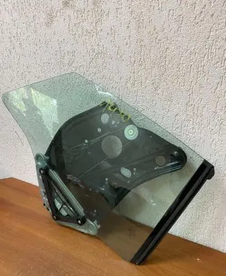 Mercedes-Benz E W238 Rear door window glass A2386700200 1470 43R00050