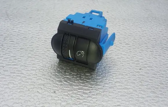 Volkswagen Touareg I Seat control switch 7L6941334A