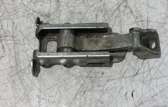 Mercedes-Benz Sprinter W906 Front door check strap stopper Q07A9067200516