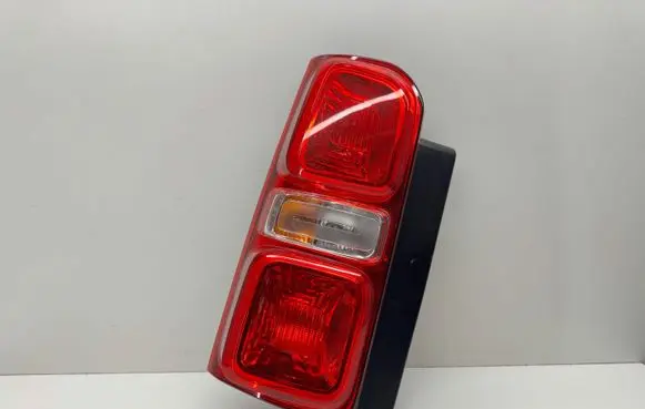 Toyota Proace Rear/tail lights 9808243180