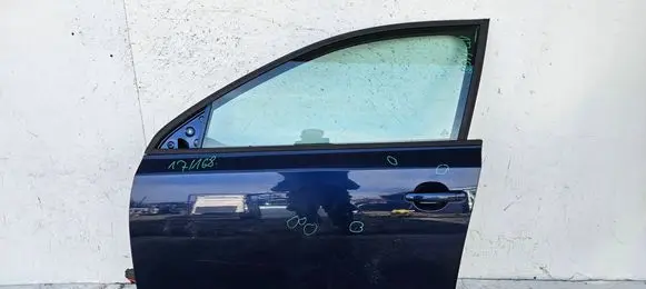 Volkswagen Jetta VI Front door 
