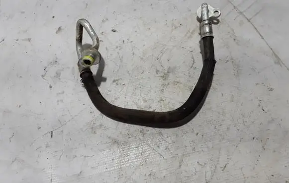Air conditioning (A/C) pipe/hose