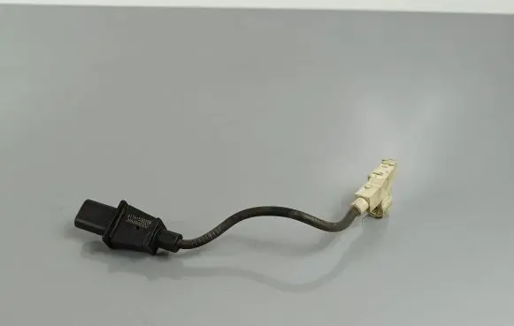 SsangYong Rexton Crankshaft speed sensor A1741530228