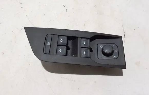 Skoda Octavia Mk4 Electric window control switch 5Q0959857D