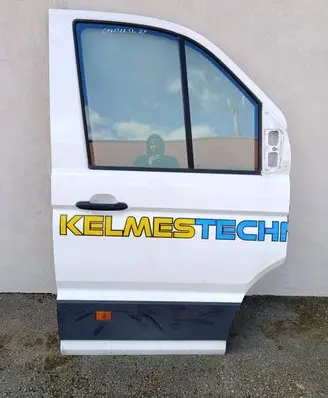 Volkswagen Crafter Front door