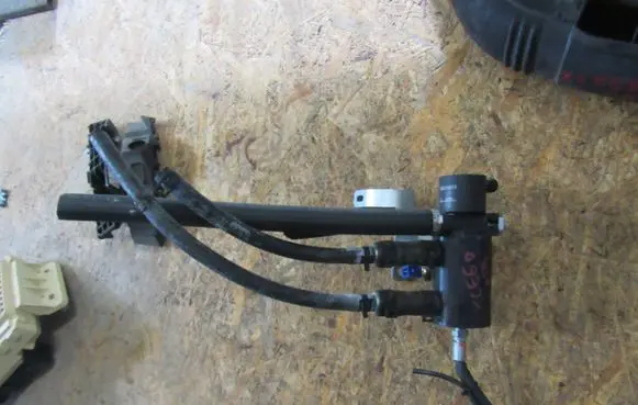 KIA Xceed Fuel injection high pressure pump 728310013