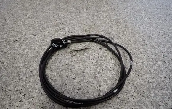 Suzuki Swift II Fuel tank cap trim 