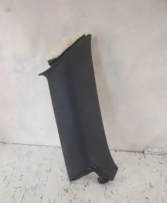 (C) pillar trim