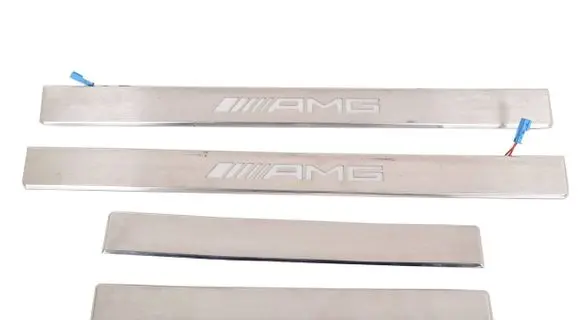 Mercedes-Benz E AMG W212 Foot area side trim A2126802735