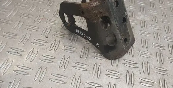 Toyota Verso Gearbox mounting bracket 