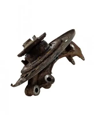 Volkswagen Touareg I Rear wheel hub