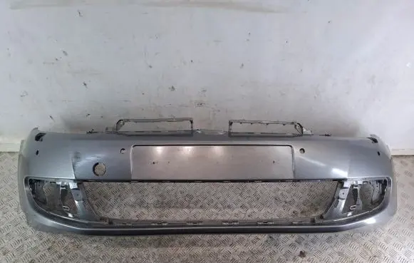 Volkswagen Golf VI Front bumper 5K0807221
