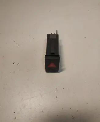 Volkswagen PASSAT B5 Hazard light switch 3B0953235B