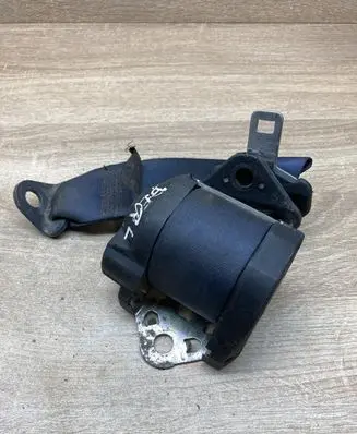 Citroen Berlingo Rear seatbelt 33008325