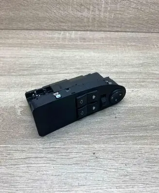 BMW 5 E39 Electric window control switch 8368988
